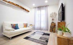 Sustraia - Local Rentss